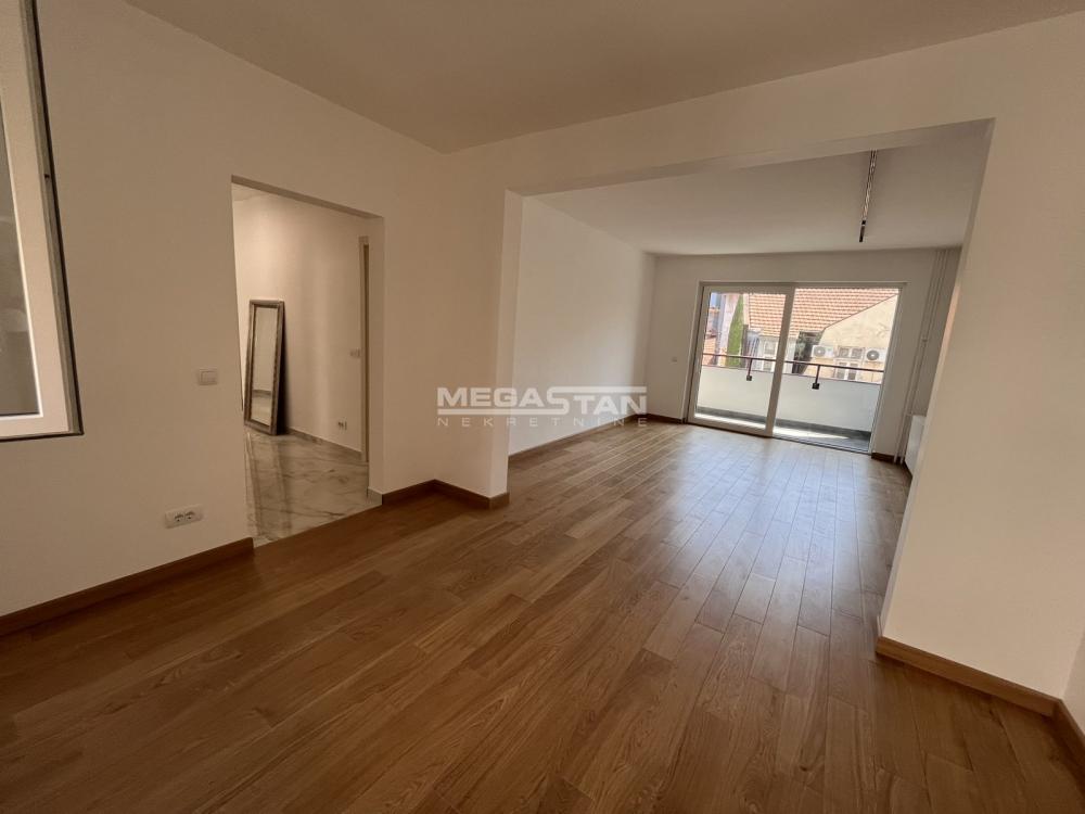 Stan Prodaja Beograd Hram Svetog Save 93 m2