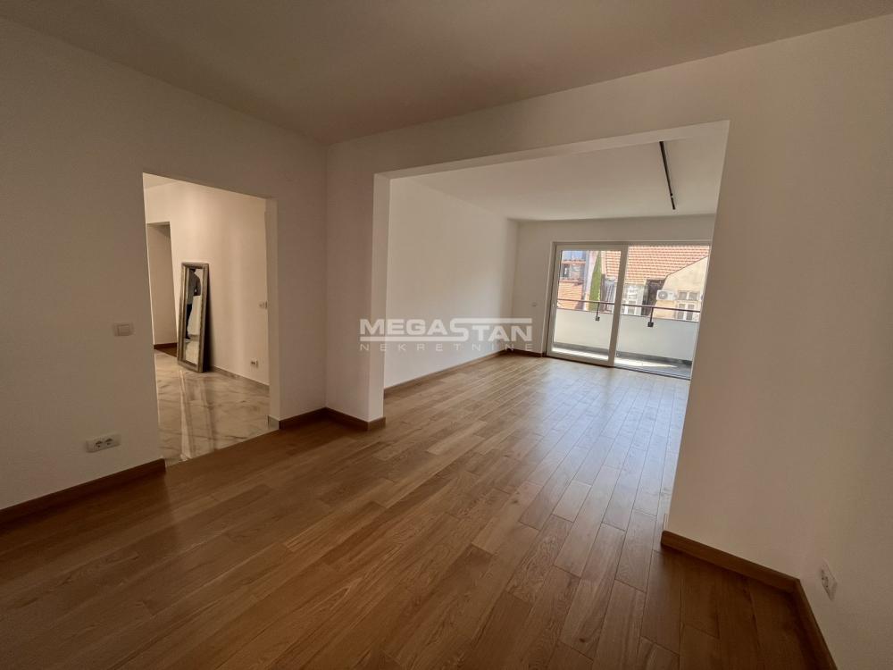 Stan Prodaja Beograd Hram Svetog Save 93 m2