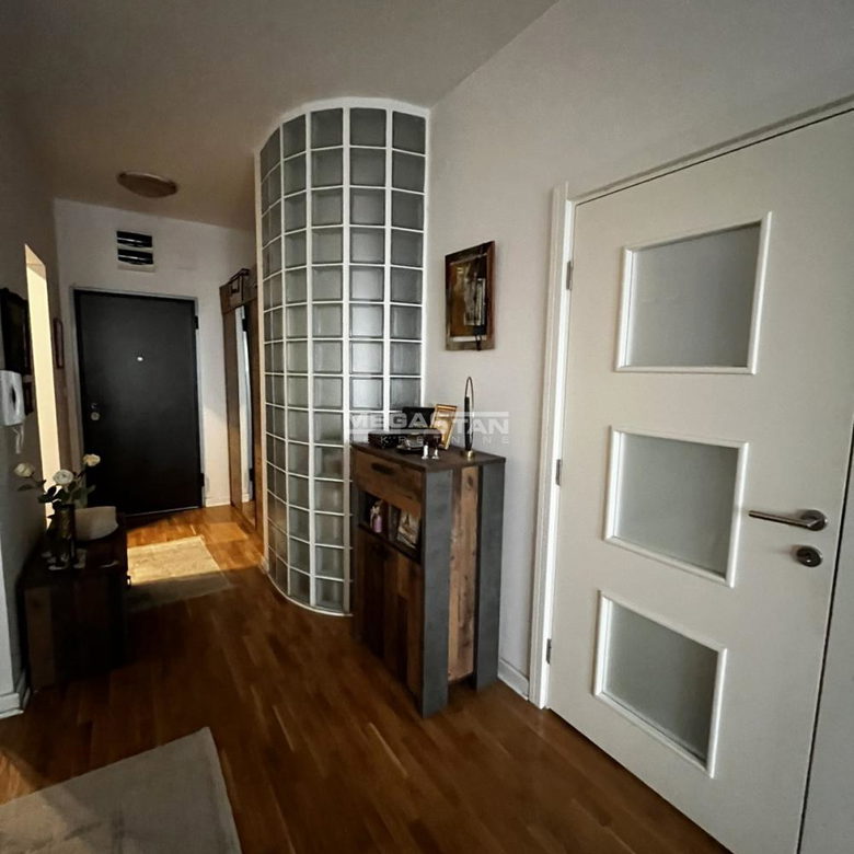 Stan Prodaja Beograd Karaburma 64 m2