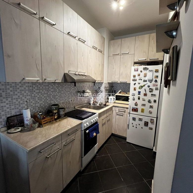 Stan Prodaja Beograd Karaburma 64 m2