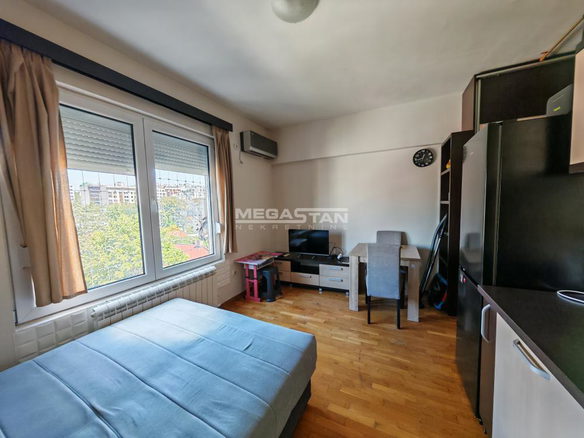 Stan Izdavanje Beograd Lekino Brdo 31 m2