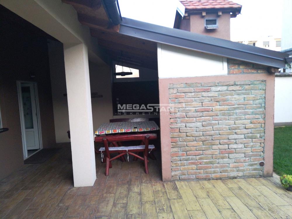 Kuća Prodaja Beograd Gornji Grad 272 m2