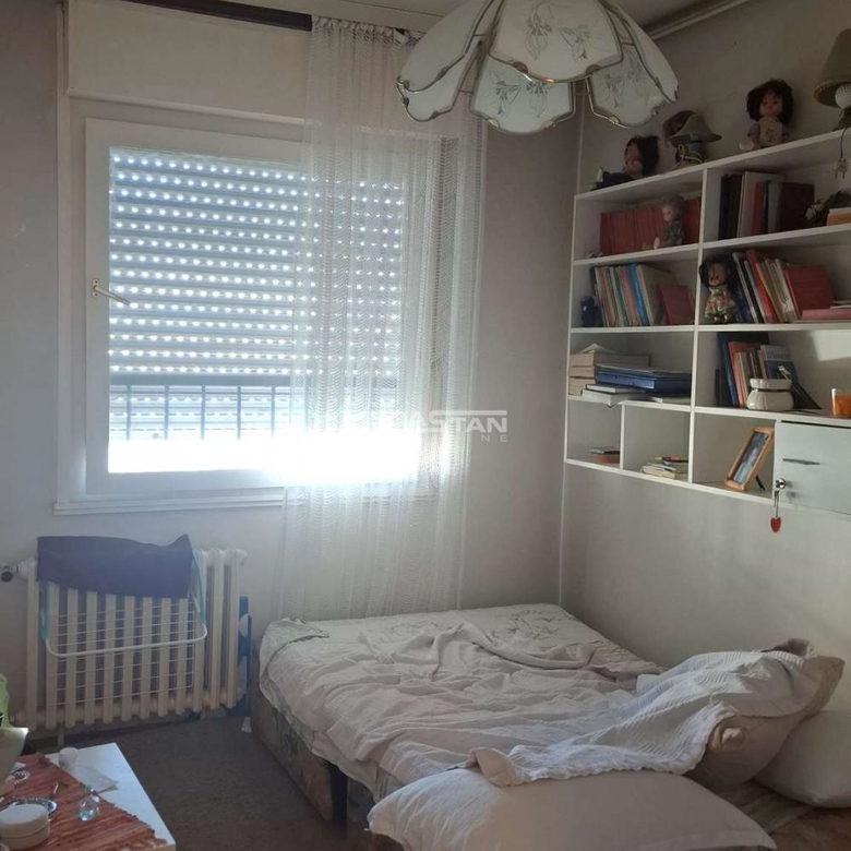 Stan Prodaja Beograd Blok 64 74 m2
