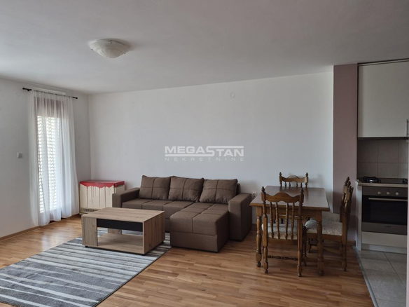 Stan Izdavanje Beograd Mali Mokri Lug 55 m2