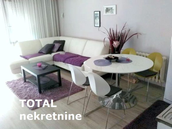 Kuća Prodaja Novi Sad  480 m2