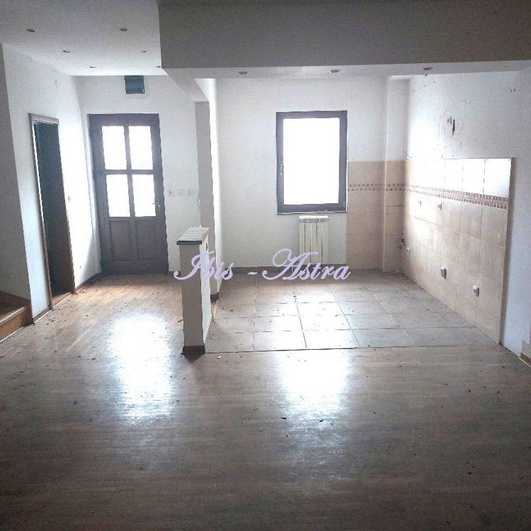 Stan Prodaja Beograd Dedinje 202 m2