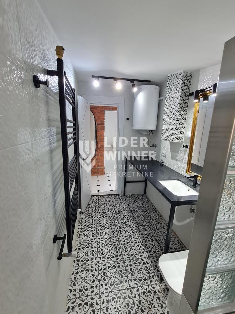 Trosoban stan na prodaju, Centar, Beograd, 78m², 327.000 €