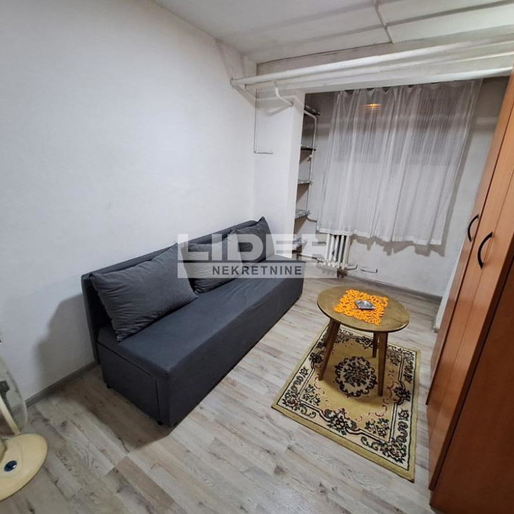 Stan Izdavanje Beograd Kanarevo Brdo 47 m2