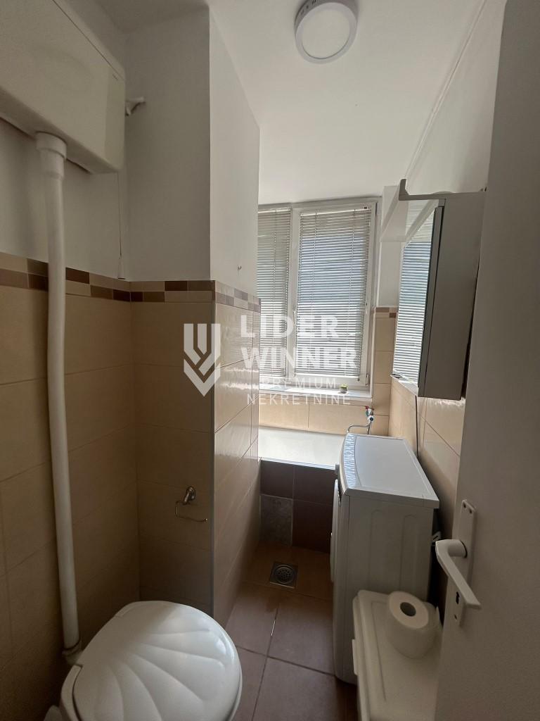 Jednosoban stan na prodaju, Blok 21, Beograd, 29m², 5. sprat, 155.000 €