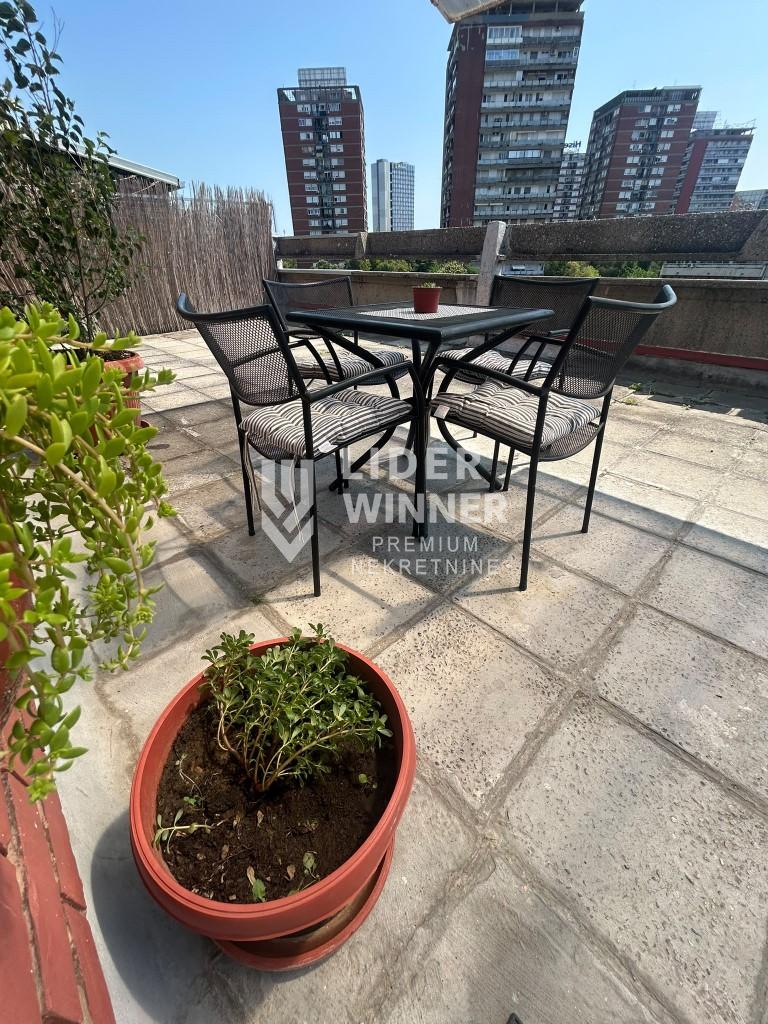 Jednosoban stan na prodaju, Blok 21, Beograd, 29m², 5. sprat, 155.000 €