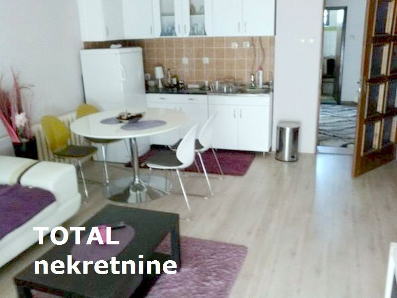 Kuća Prodaja Novi Sad  480 m2
