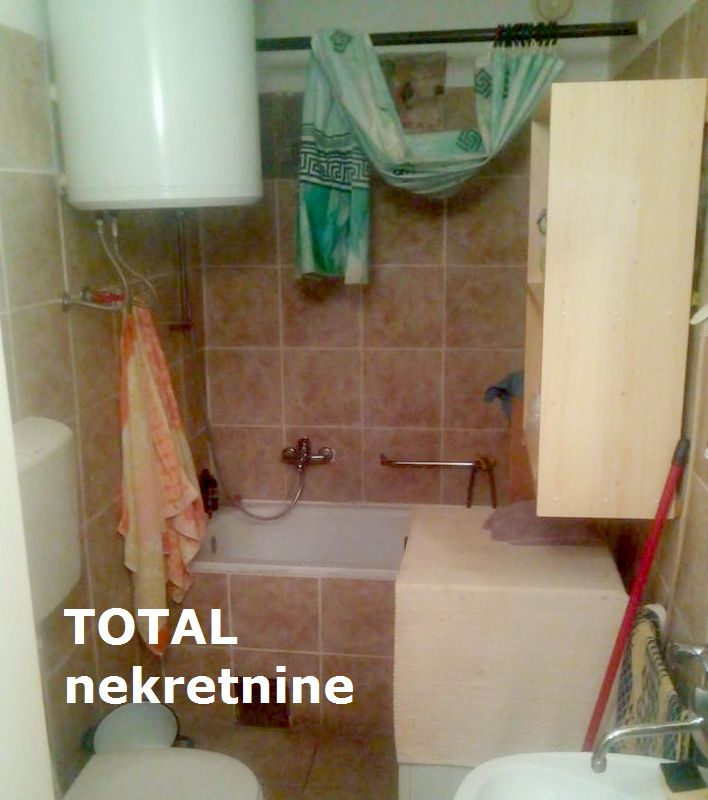 Stan Prodaja Novi Sad  81 m2
