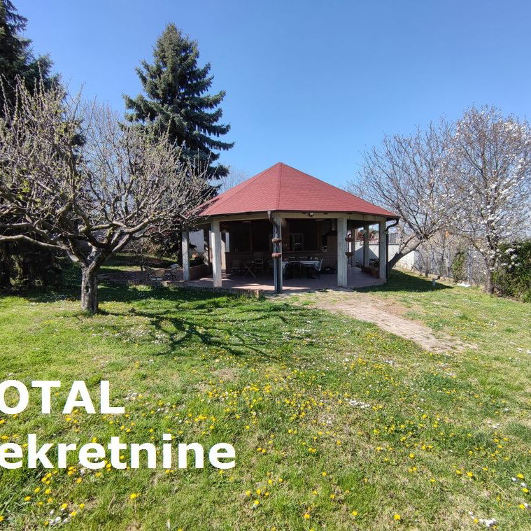 Kuća Prodaja Novi Sad Majur 330 m2