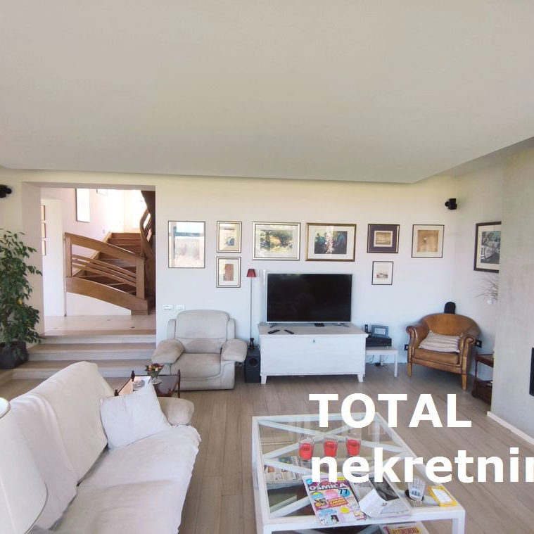 Kuća Prodaja Novi Sad Majur 330 m2