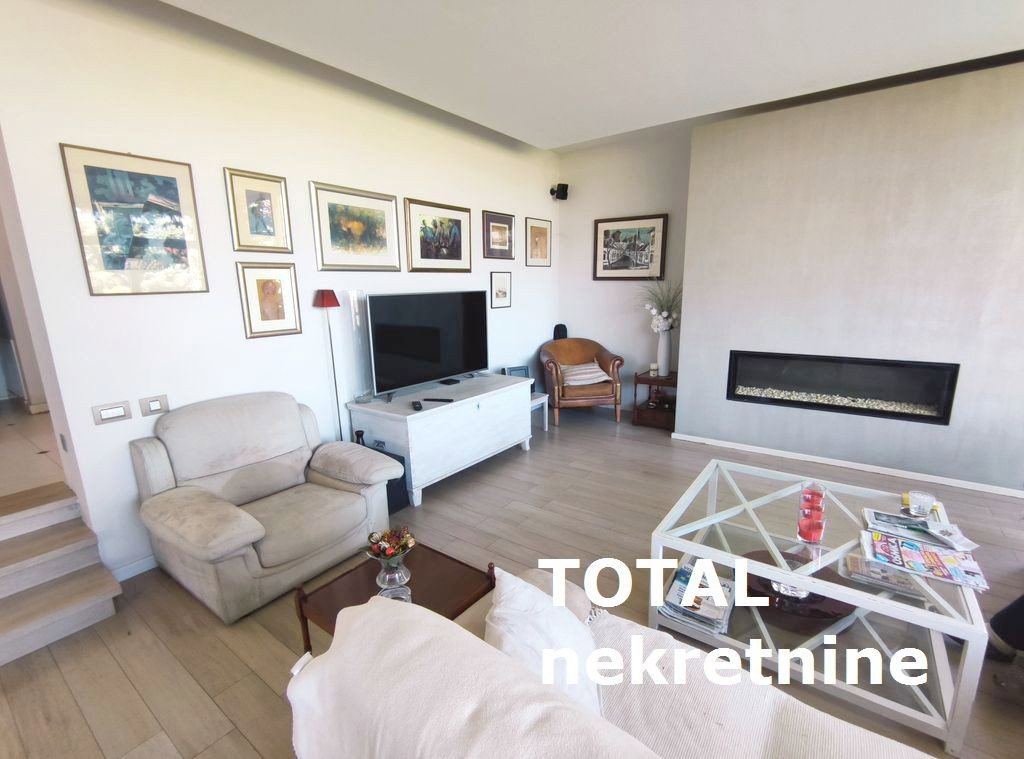 Kuća Prodaja Novi Sad Kuća Prodaja Novi Sad Majur 330 m2