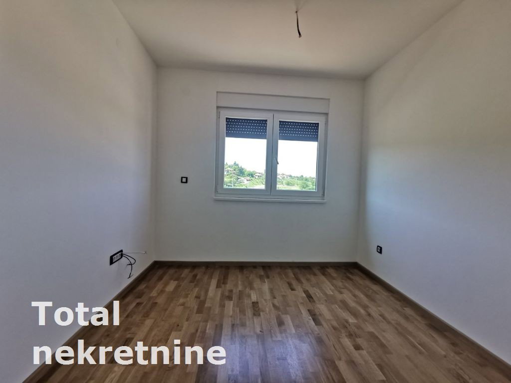 Stan Prodaja Novi Sad  124 m2