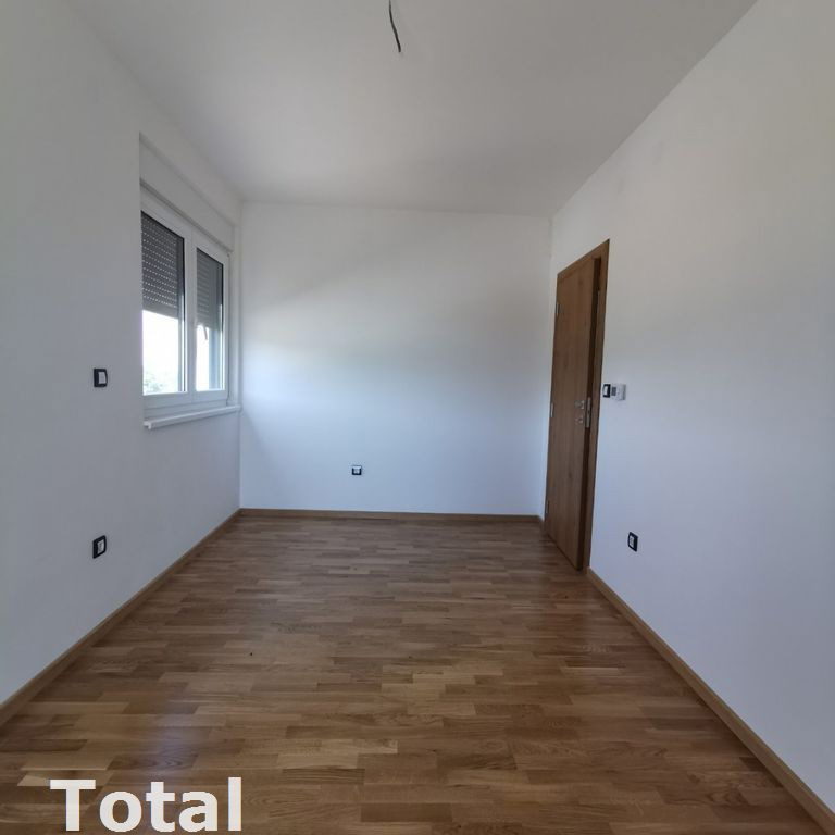 Stan Prodaja Novi Sad  124 m2