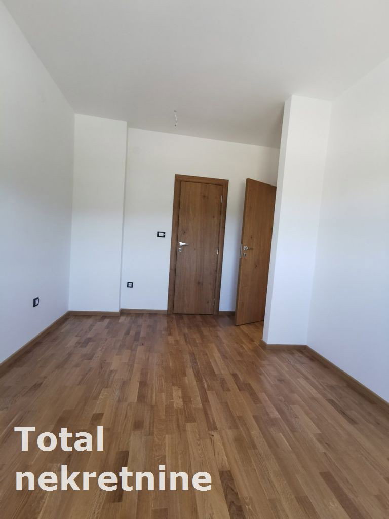 Stan Prodaja Novi Sad  124 m2