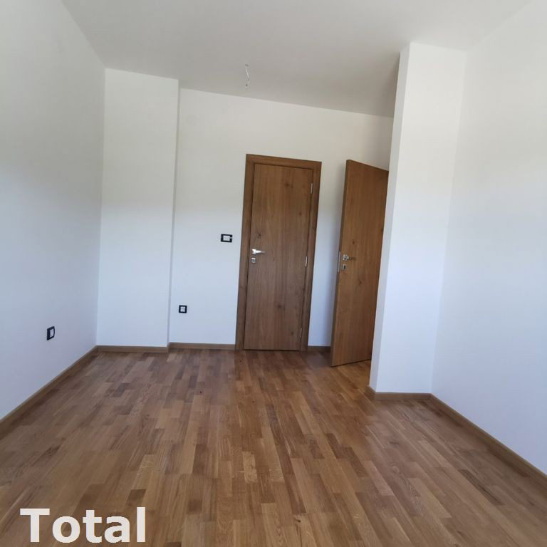 Stan Prodaja Novi Sad  124 m2