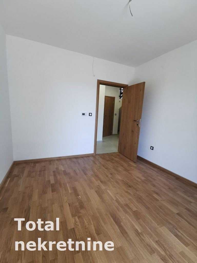 Stan Prodaja Novi Sad  124 m2