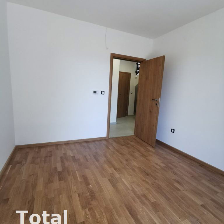 Stan Prodaja Novi Sad  124 m2
