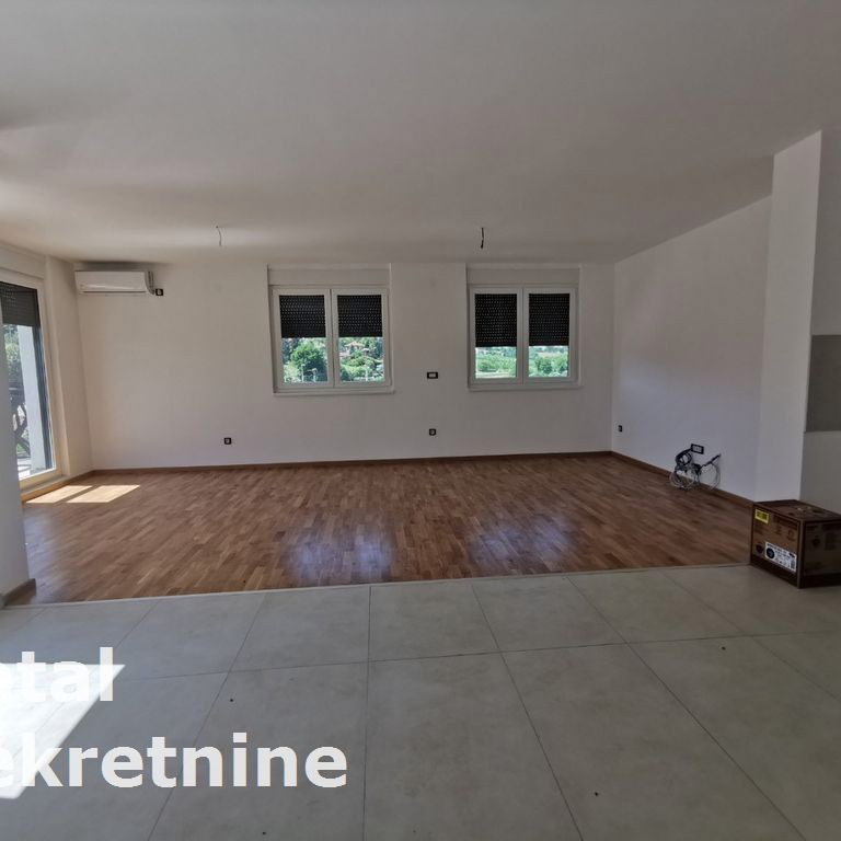 Stan Prodaja Novi Sad  124 m2