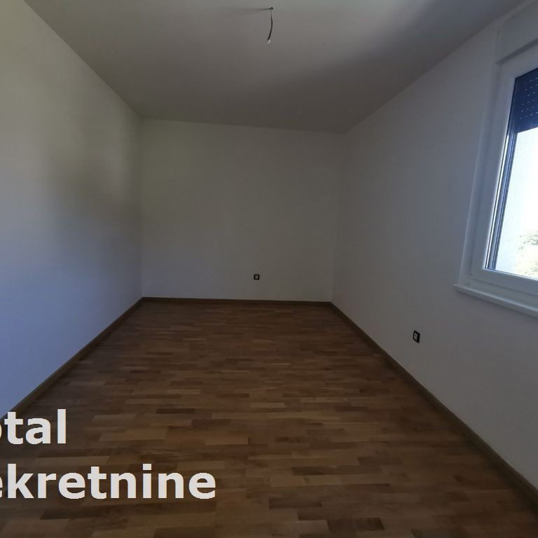 Stan Prodaja Novi Sad  124 m2