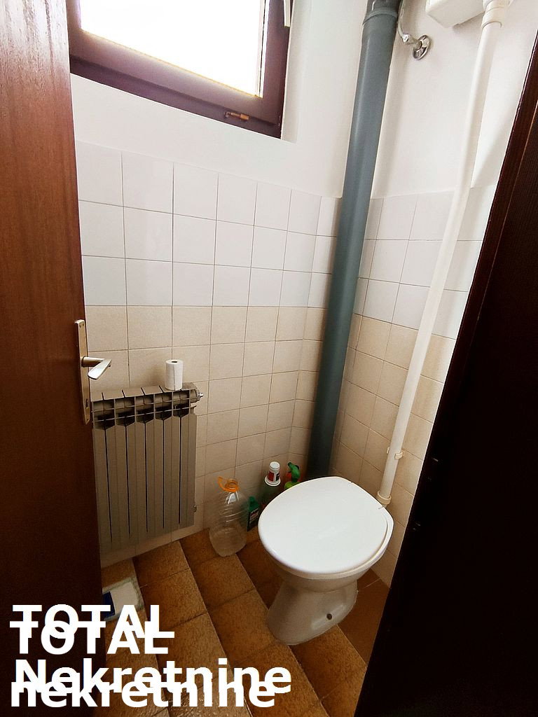 1677669504774 Kuća na prodaju, Kać, Novi Sad, 300m², 265.000 €