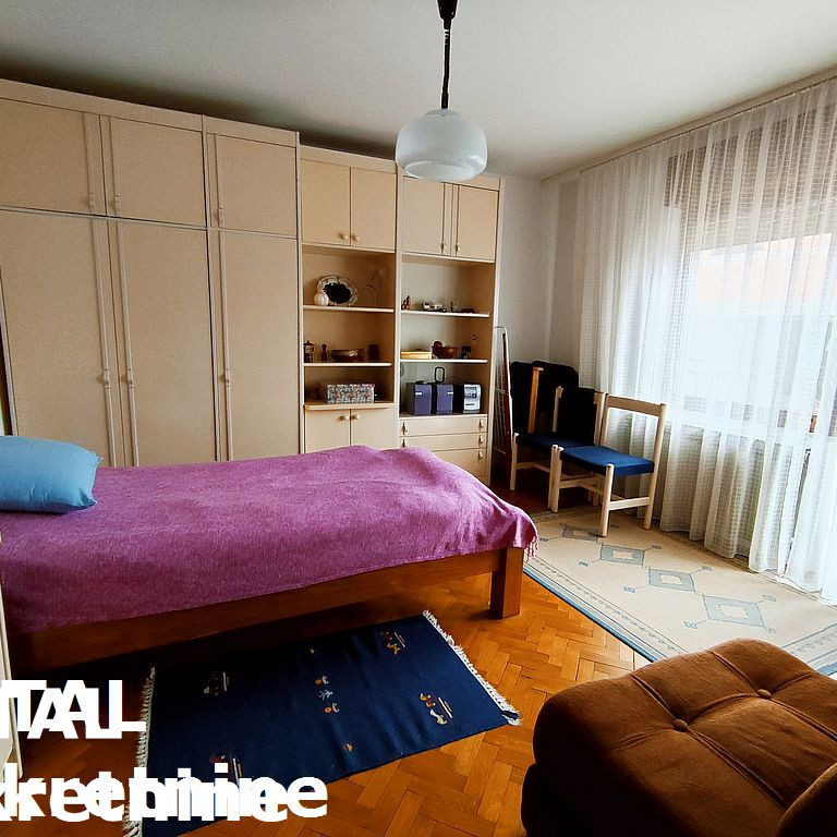 Kuća Prodaja Novi Sad  300 m2