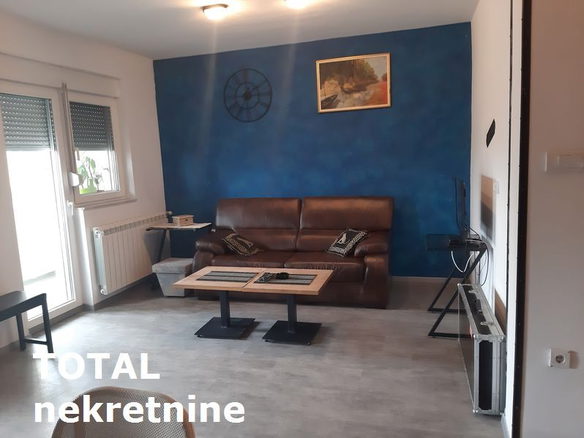 Stan Prodaja Novi Sad  78 m2