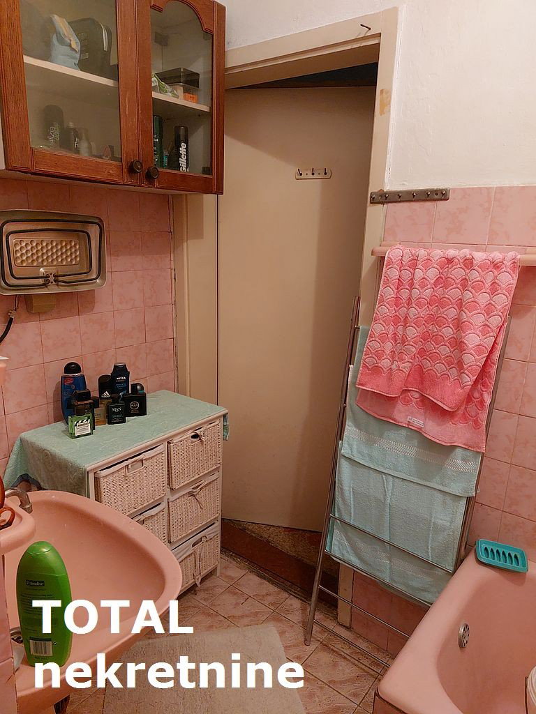 Kuća Prodaja Novi Sad  240 m2