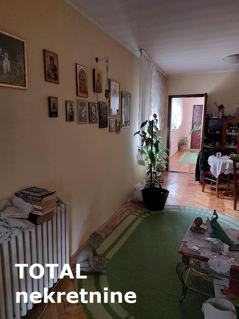 Kuća Prodaja Novi Sad  240 m2