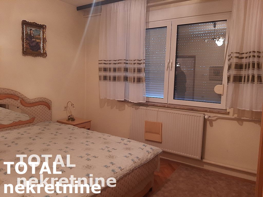 Kuća Prodaja Novi Sad Kuća Prodaja Novi Sad Sadovi 270 m2