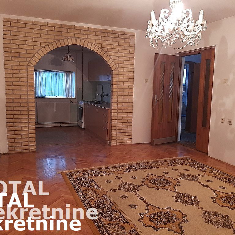 Kuća Prodaja Novi Sad Sadovi 270 m2