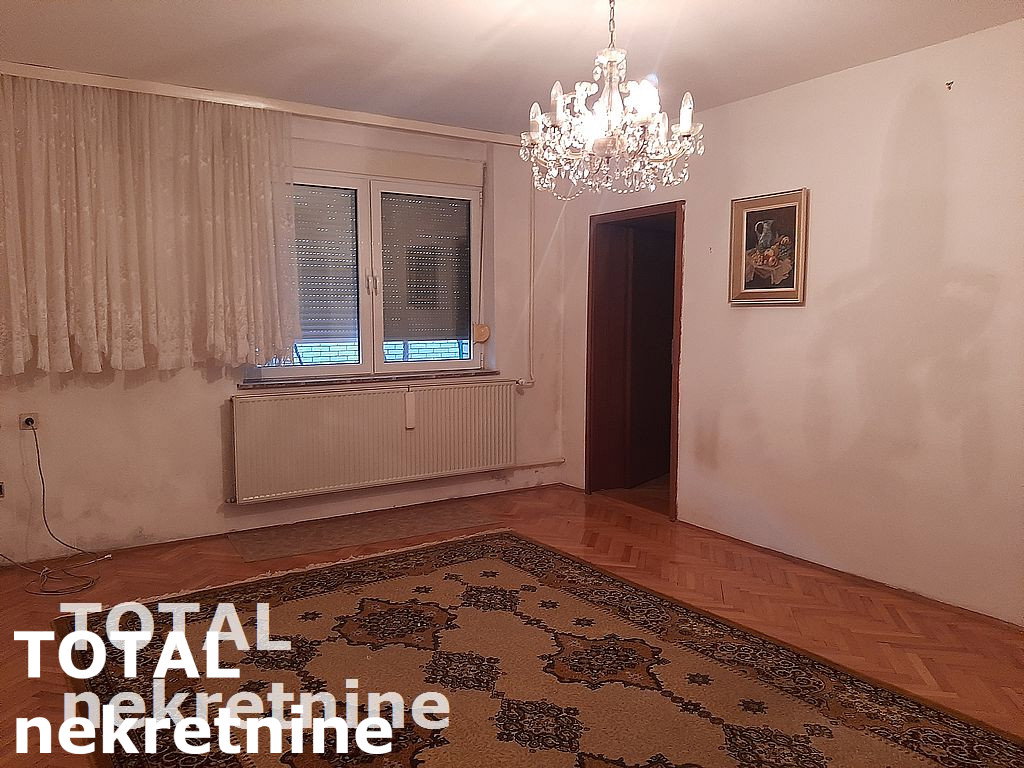 Kuća Prodaja Novi Sad Kuća Prodaja Novi Sad Sadovi 270 m2