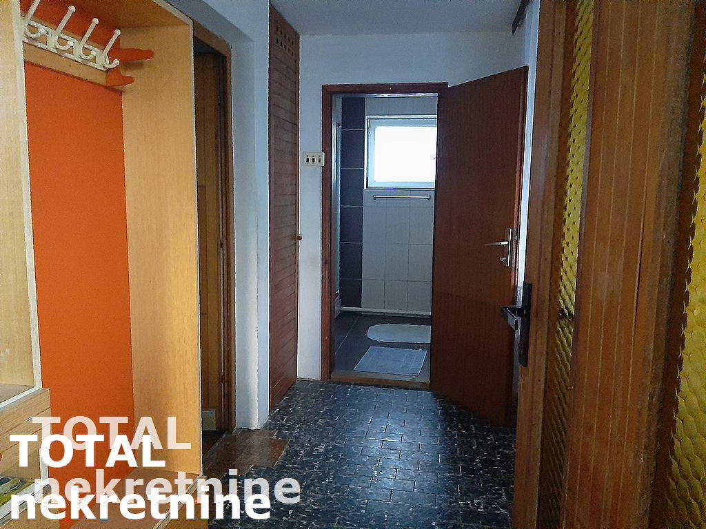 20211109_151925 Kuća na prodaju, Sadovi, Novi Sad, 270m², 257.500 €