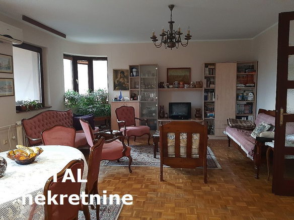 Kuća Prodaja Novi Sad  360 m2