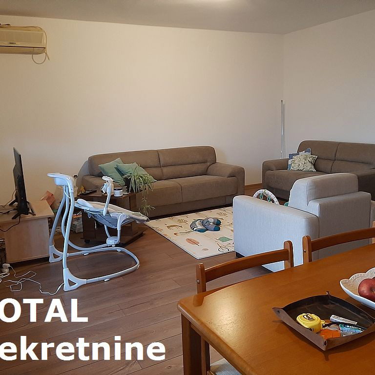 Kuća Prodaja Novi Sad  360 m2