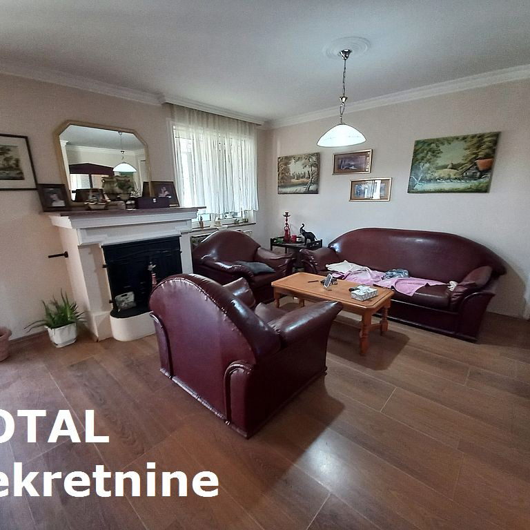 Kuća Prodaja Novi Sad  298 m2