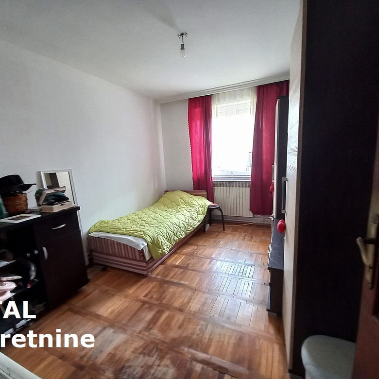 Kuća Prodaja Novi Sad  298 m2