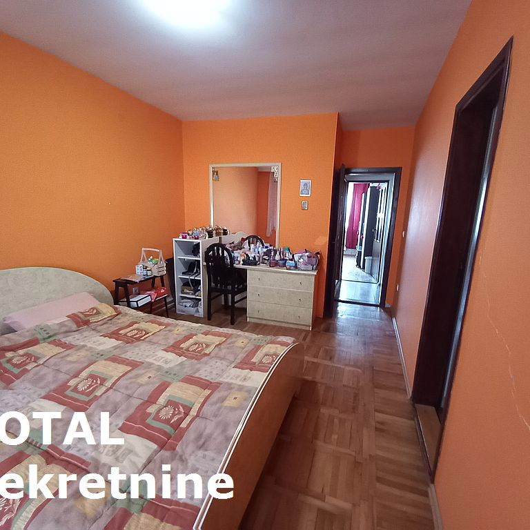 Kuća Prodaja Novi Sad  298 m2