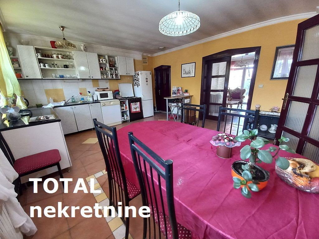 Kuća na prodaju, Adice, Novi Sad, 298m², 257.500 €