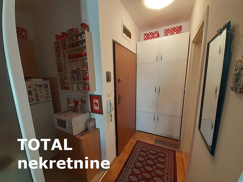 Stan Prodaja Novi Sad  30 m2