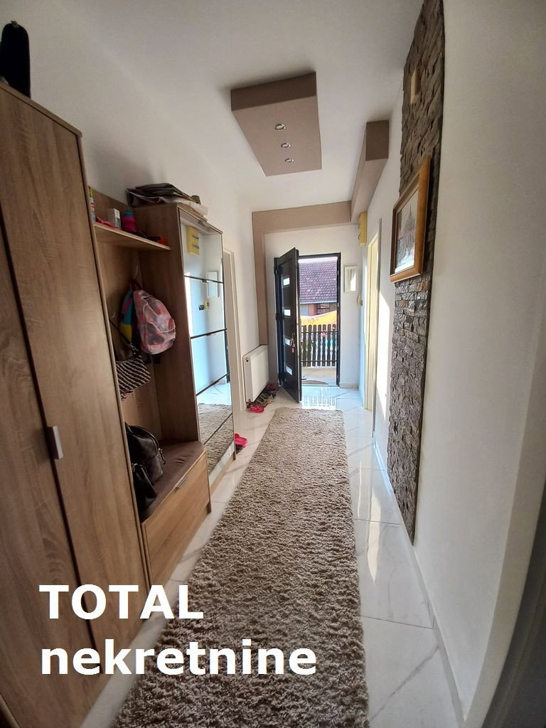 20220814_181840 Kuća na prodaju, Ledinci, Novi Sad, 210m², 270.890 €