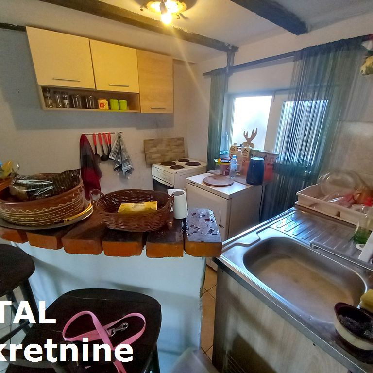 Kuća Prodaja Novi Sad  70 m2