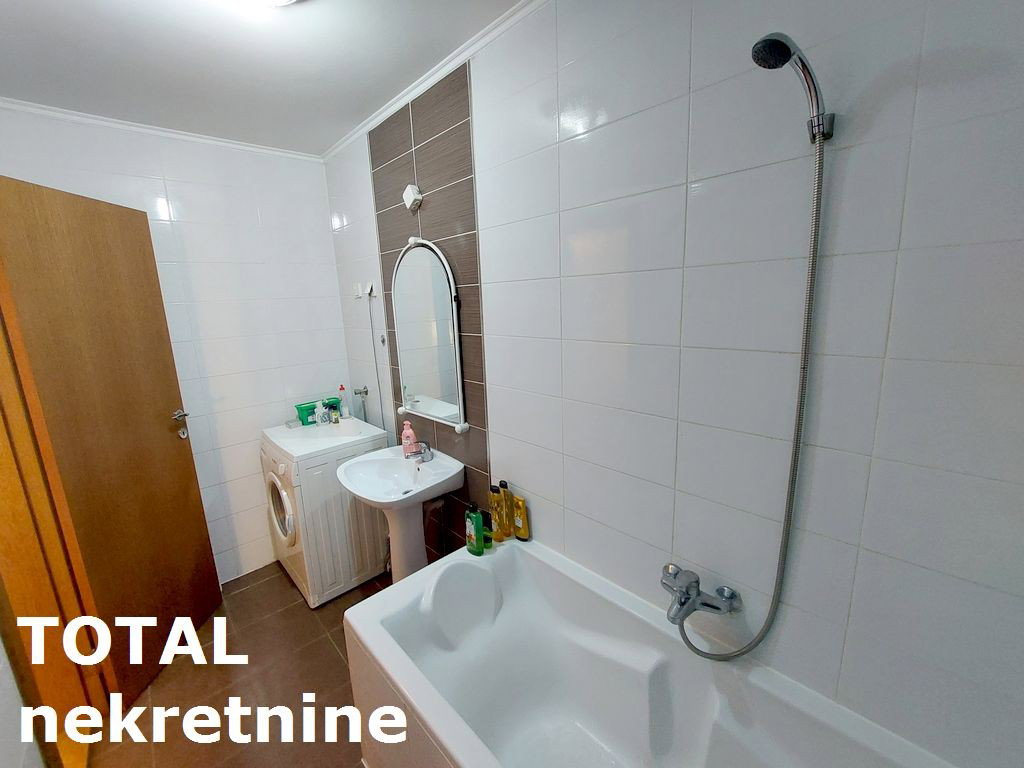20230310_170239 Četvorosoban stan na prodaju, Subotički Bulevar, Novi Sad, 106m², 195.000 €