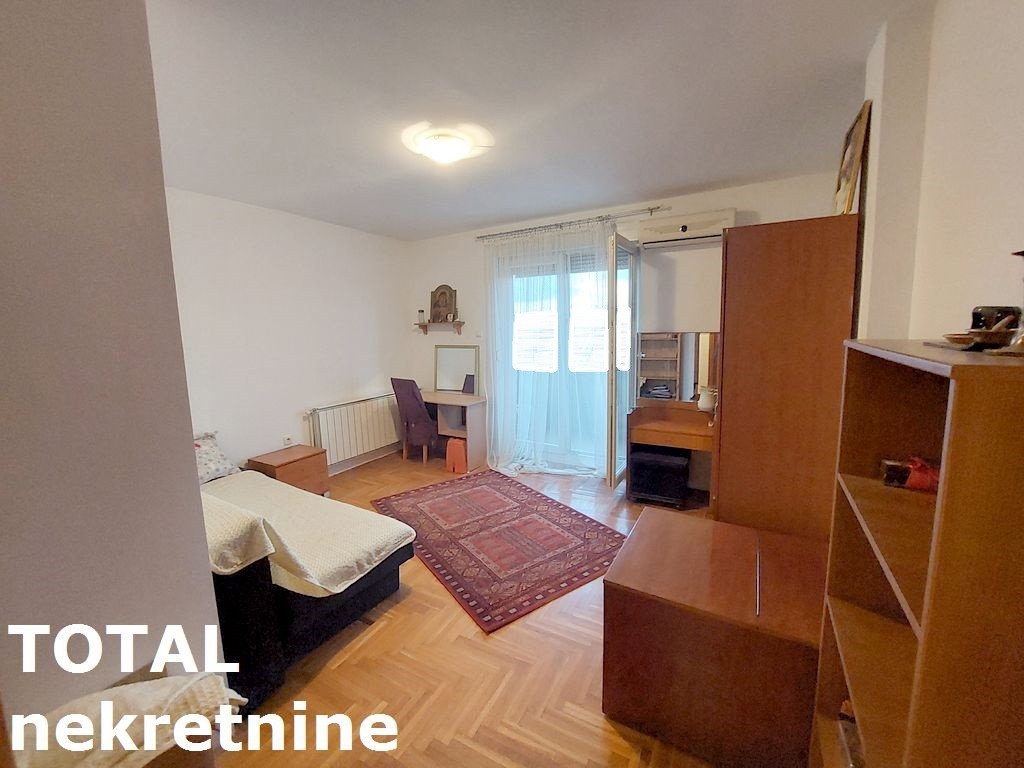 20230310_170258 Četvorosoban stan na prodaju, Subotički Bulevar, Novi Sad, 106m², 195.000 €