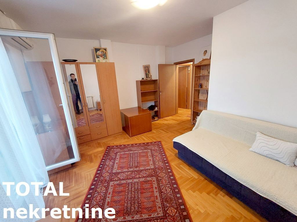 20230310_170324 Četvorosoban stan na prodaju, Subotički Bulevar, Novi Sad, 106m², 195.000 €