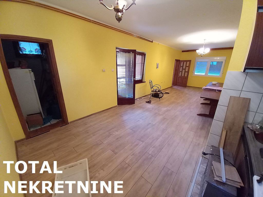 20230401_123338 Kuća Prodaja Temerin 240 m2