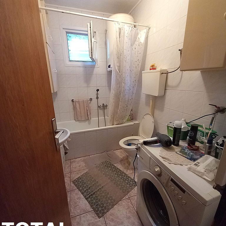 Kuća na prodaju, Temerin, 240m², 206.000 €
